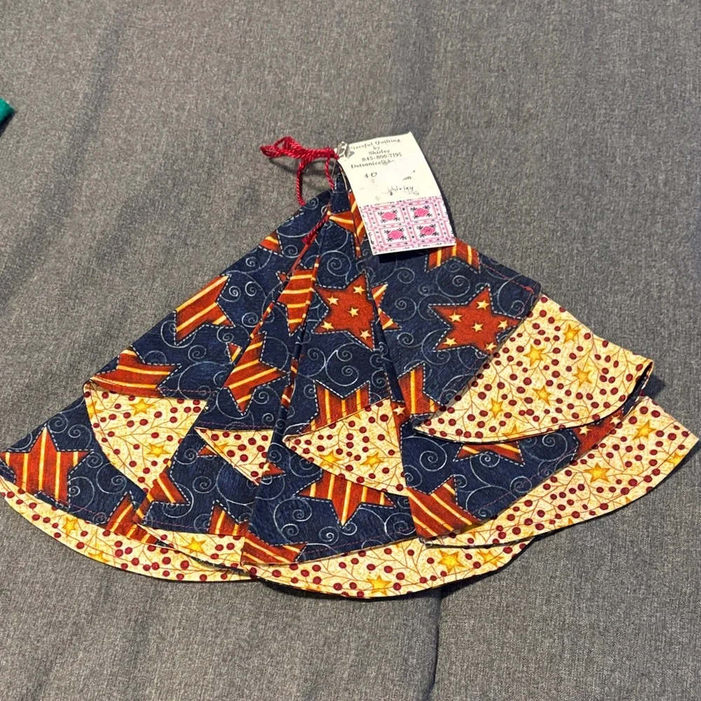 Hand Crafted Blue and Red Star Pattern Set of 4 Napkins.